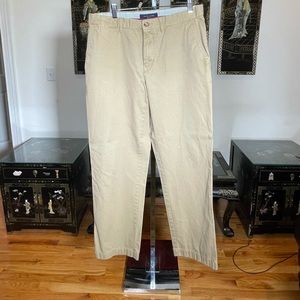 Tommy Hilfiger khakis